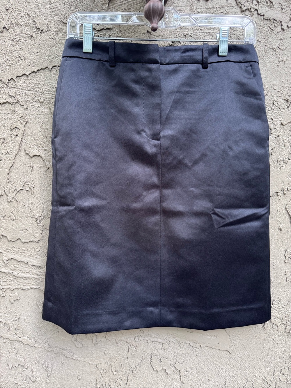 J Crew Black Satin Pencil Skirt Size 4 - Picture 2 of 12